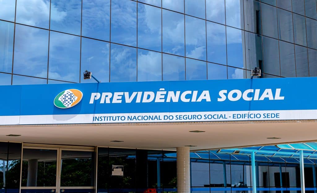 Serviço online "Meu INSS" já permite solicitar revisão de aposentadoria 13 Serviço online “Meu INSS” já permite solicitar revisão de aposentadoria