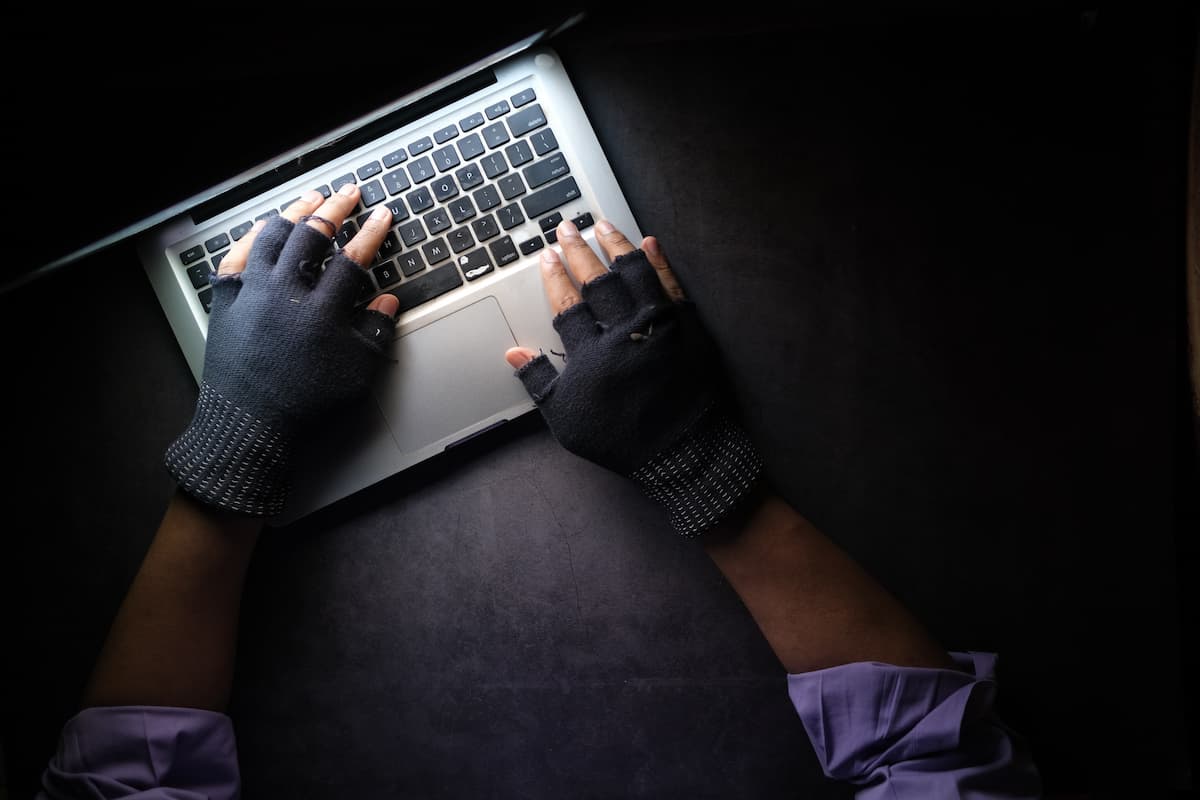 Atenção a estas dicas para identificar sites falsos e evitar cair em golpes 1 site