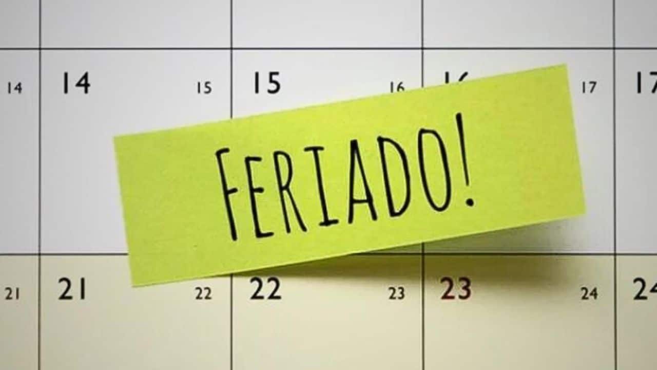 trabalho feriado
