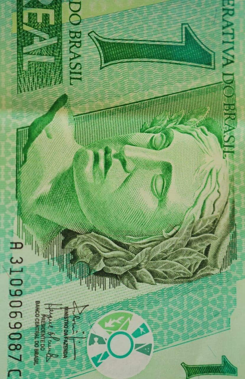O real motivo do por que a nota de R$1 saiu de circulação