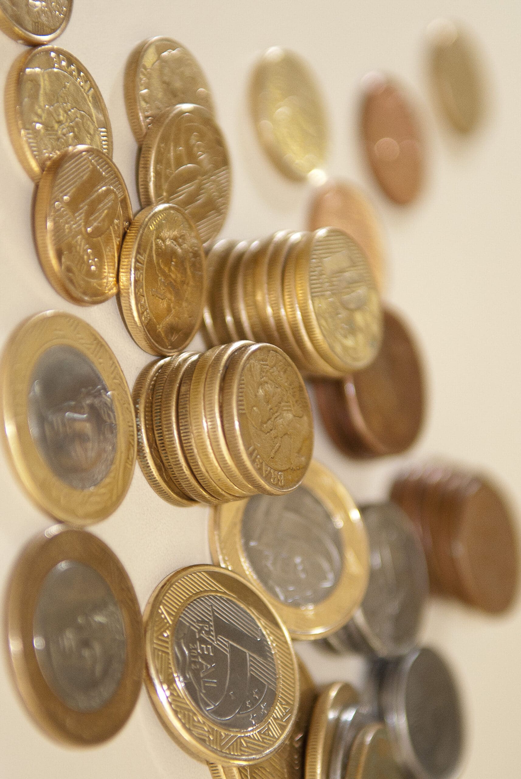 Descubra como sua moeda de 1 Real pode valer R$ 7.000!