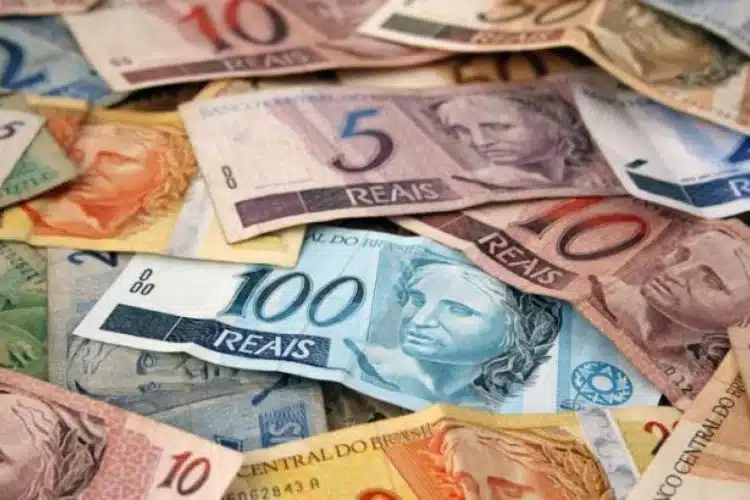 Você pode ter prejuízo de R$ 2.000 se repassar esta nota de apenas R$ 5 1 Você pode ter prejuízo de R$ 2.000 se repassar esta nota de apenas R$ 5