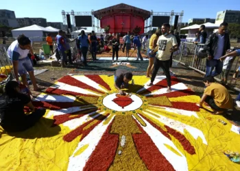 Brasil não é um dos 10 países com mais feriados do mundo e 1º lugar vai surpreender 14 brasil feriado