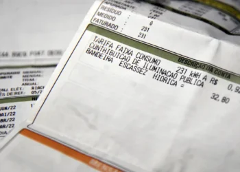 Confira se você está na lista de sortudos com direito a 65% de desconto na conta de energia