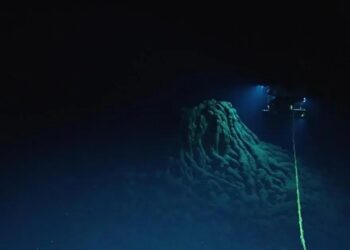 Fossa das Marianas: local mais profundo do oceano e sua medida