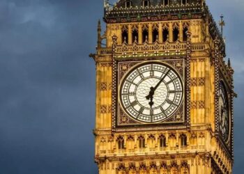 Quantas horas tem um ano? Contagem simplificada