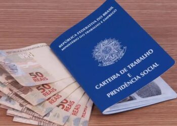 Qual era o salário mínimo em 1995? 10 Qual era o salário mínimo em 1995?