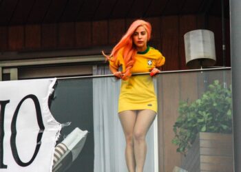 Lady Gaga no Brasil: Show da artista em Copacabana será realmente de graça?