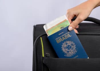 Passaporte e CNH de quem está inadimplente podem ser suspensos; entenda