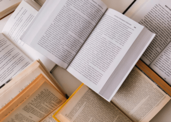 Precisa de novos rumos? Segundo professores de Harvard esses livros tem o poder de mudar completamente sua vida