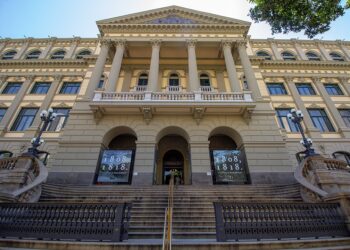 Governo anuncia novo concurso público para a Fundação Biblioteca Nacional