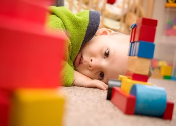 Novo exame pode diagnosticar autismo em bebês através de rastreamento ocular