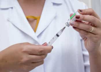 Dia D de vacinação contra a gripe acontecerá neste sábado (10); todos podem se vacinar? 9 Dia D de vacinação contra a gripe acontecerá neste sábado (10); quem pode se vacinar?