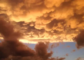 Como se formam as "nuvens de fogo"? Entenda o fenômeno que aconteceu nos EUA 9 Como se formam as "nuvens de fogo"? Entenda o fenômeno que aconteceu nos EUA
