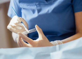 Exame caseiro de papanicolau que previne o cancer de colo de útero é aprovado