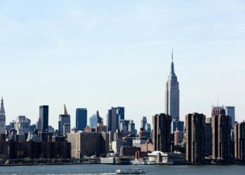 Como iniciar o processo de solicitação de visto americano de turismo?