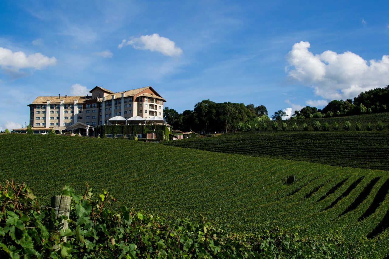 5 destinos brasileiros inesquecíveis para passar o Dia dos Namorados 4 Rota do Vinho