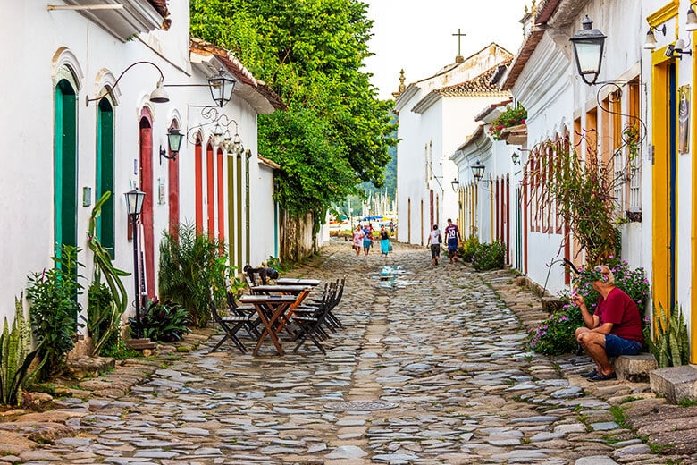 5 destinos brasileiros inesquecíveis para passar o Dia dos Namorados 6 ddd