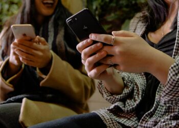 Quais são os melhores celulares custo-benefício de 2025? 14 Quais são os melhores celulares custo-benefício de 2025?