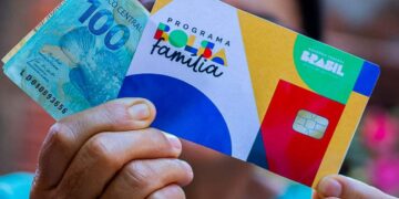 Bolsa Família: O Alicerce do Combate à Pobreza no Brasil