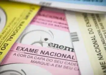 5 Estratégias para Tornar sua Redação do ENEM Mais Criativa 5 Transforme Suas Redes Sociais em Potentes Aliadas para o Enem