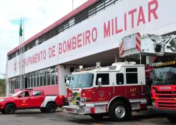Novas Oportunidades: Concurso dos Bombeiros DF Oferece Salários de R$15 Mil 11 Novas Oportunidades: Concurso dos Bombeiros DF Oferece Salários de R$15 Mil