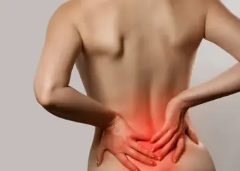 Lombalgia: o que fazer quando a dor nas costas se torna um obstáculo diário
