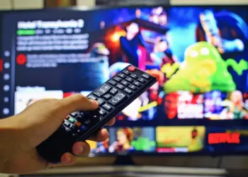Top séries da Netflix para assistir agora — escolhas que não cansam 7 Top séries da Netflix para assistir agora — escolhas que não cansam